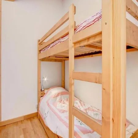 Les Cesaries Apartment